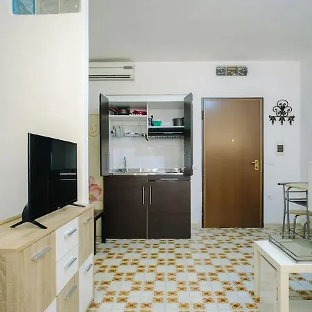 Comodo Nel Centro Storico Di * Olbia